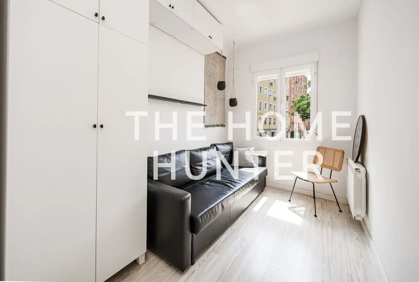 Exterior view of Flat for rent in Madrid  with Air Conditioner, Heating and Furnished