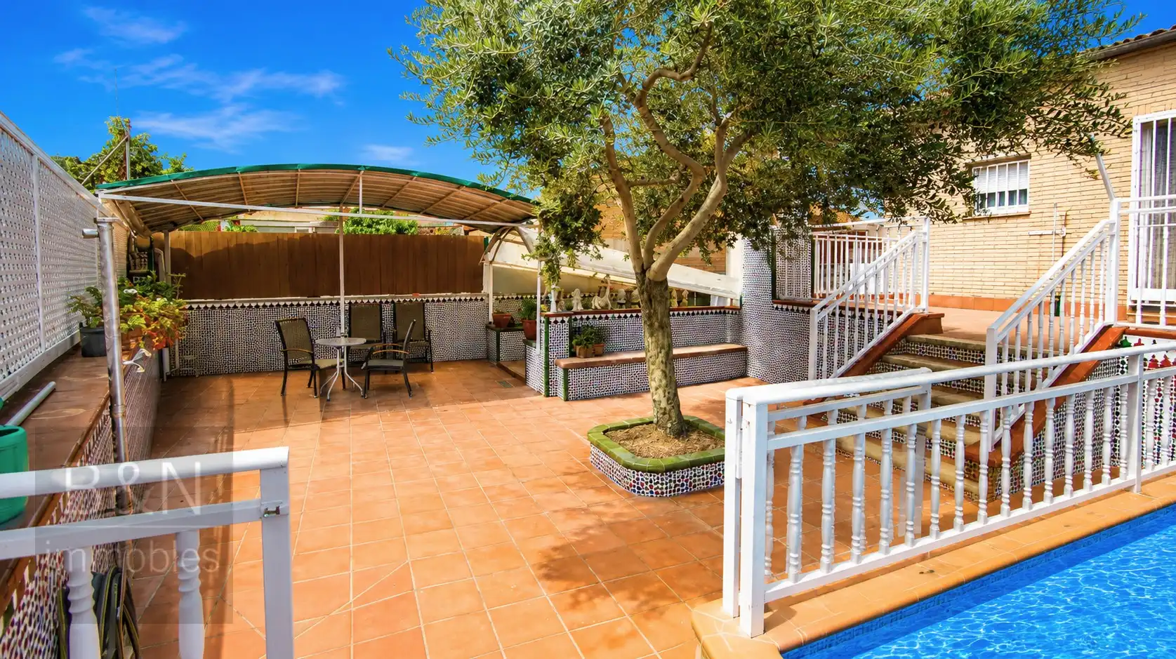 Terrasse von Haus oder Chalet zum Verkauf in Terrassa mit Heizung und Schwimmbad