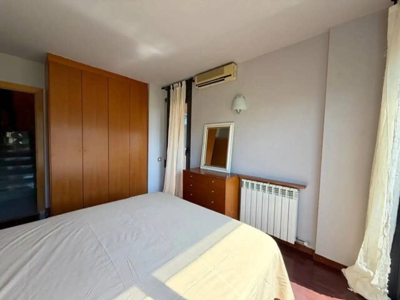 Habitación de Piso de alquiler en Sabadell con Aire acondicionado, Calefacción y Parquet
