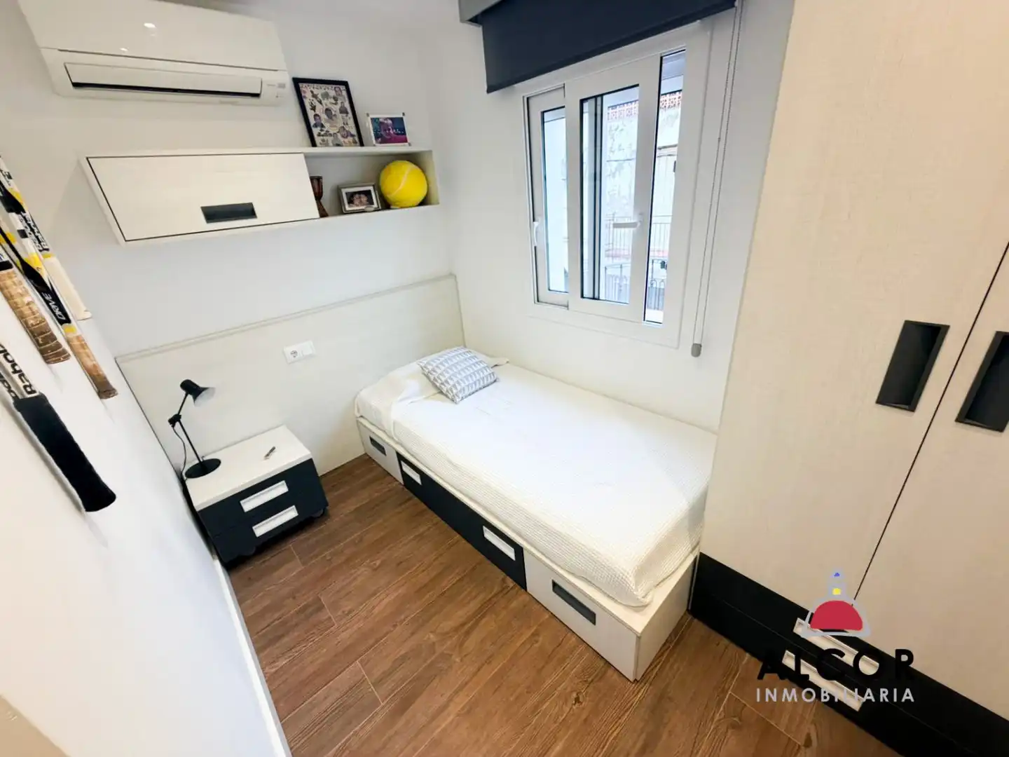 Habitación de Casa adosada en venta en Alcanar con Terraza y Trastero