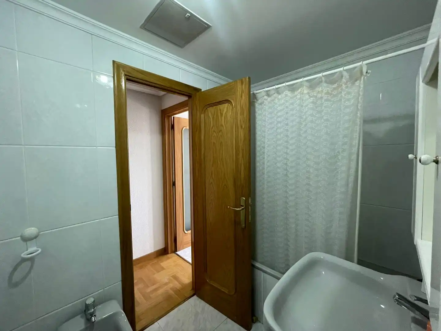 Wohnung zur Miete in Calle Victoria Balfe, Illera