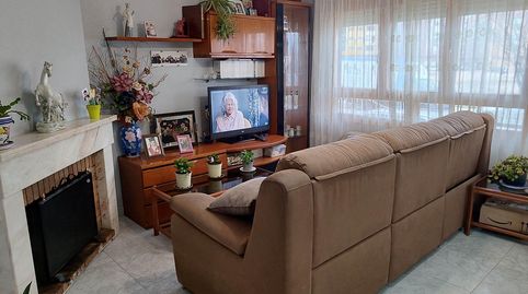 Foto 2 de Casa adosada en venta en Villena, Almansa, Albacete