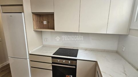 Foto 2 de Piso en venta en Almenara -Ventilla, Madrid Capital