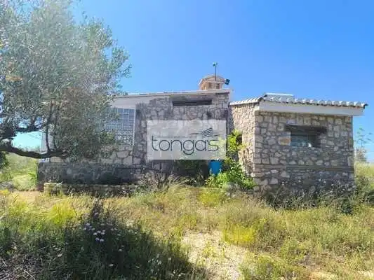 Casa o xalet en venda en Chella amb Jardí privat