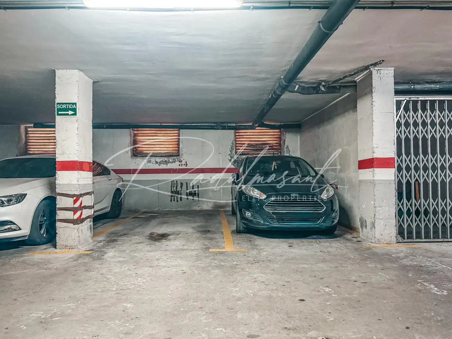 Parkplatz von Wohnung zum Verkauf in Tarragona mit Klimaanlage, Heizung und Terrasse