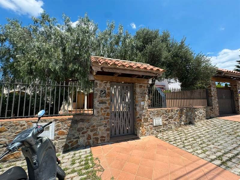 Exterior view of Flat for sale in Vilamaniscle