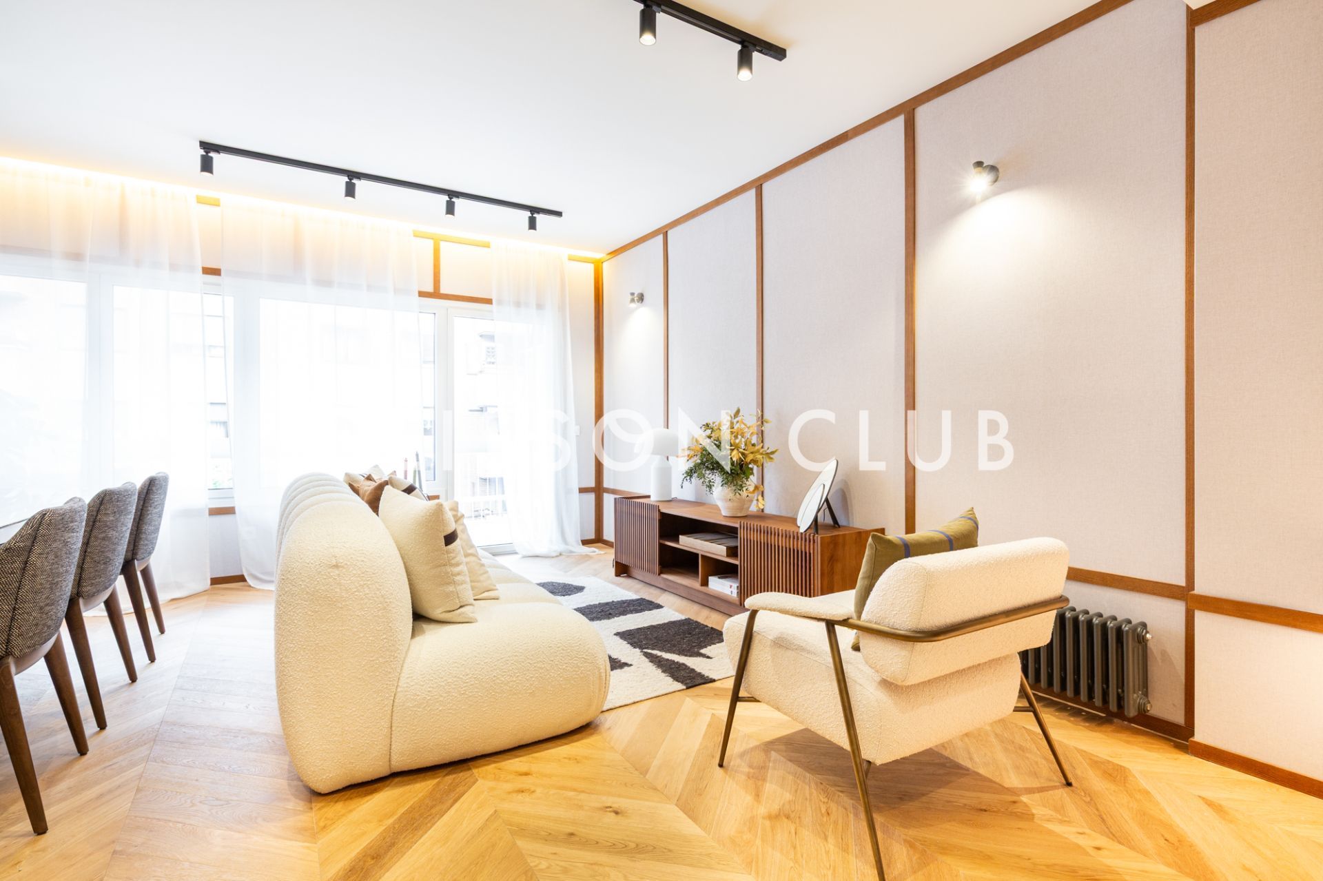 Living room of Flat for sale in  Madrid Capital  with Air Conditioner, Heating and Terrace
