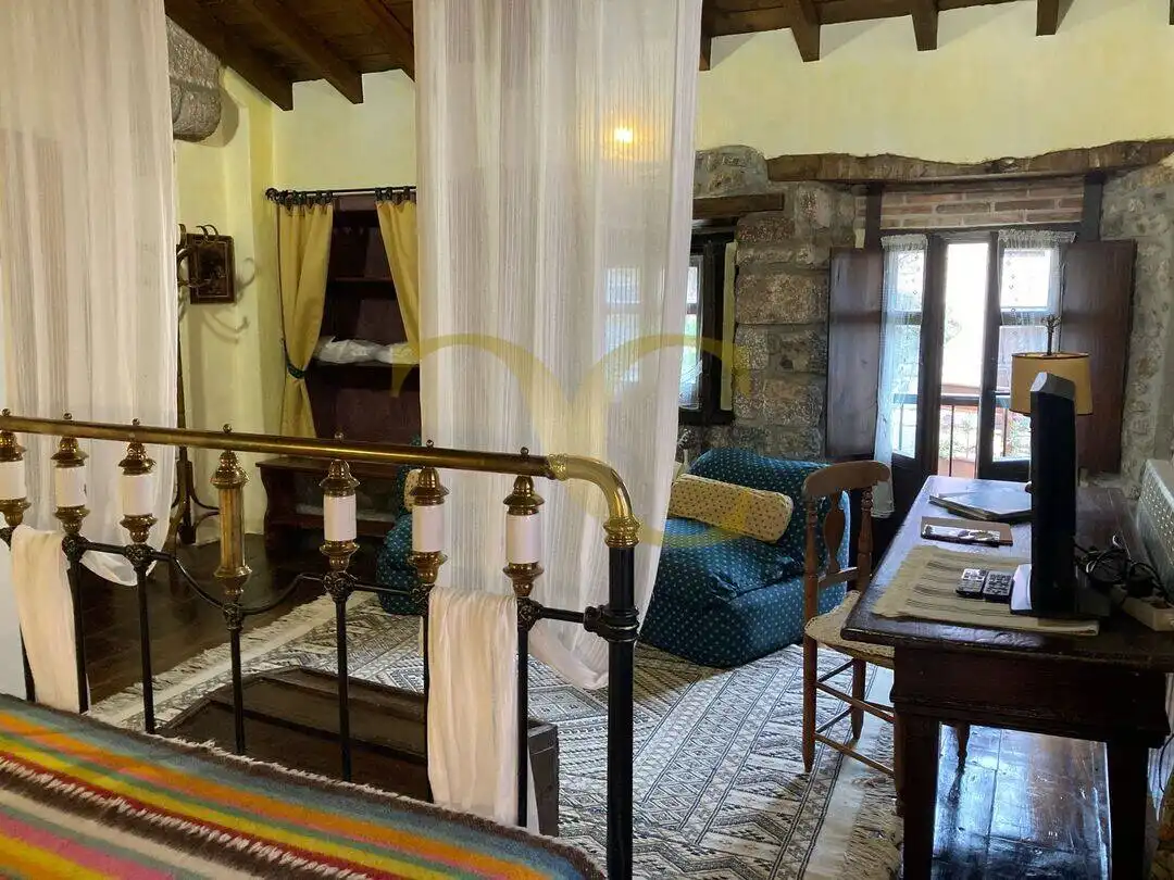 Houses for sale in Peñamellera Baja