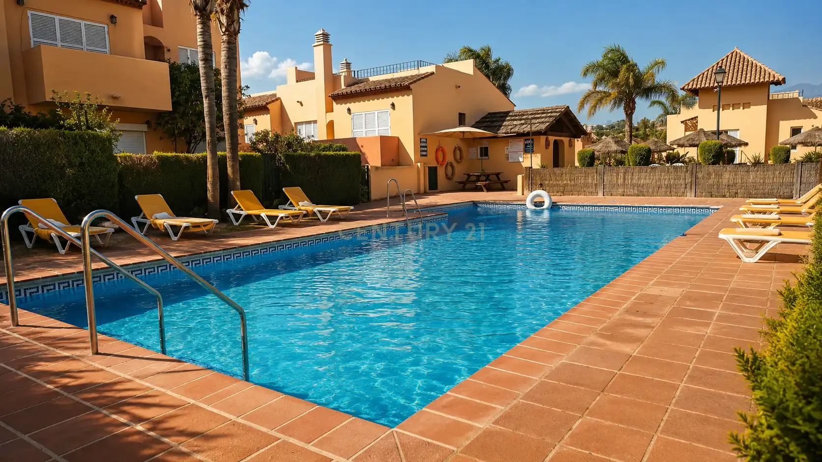 Piscina de Casa adosada en venda en Marbella amb Piscina
