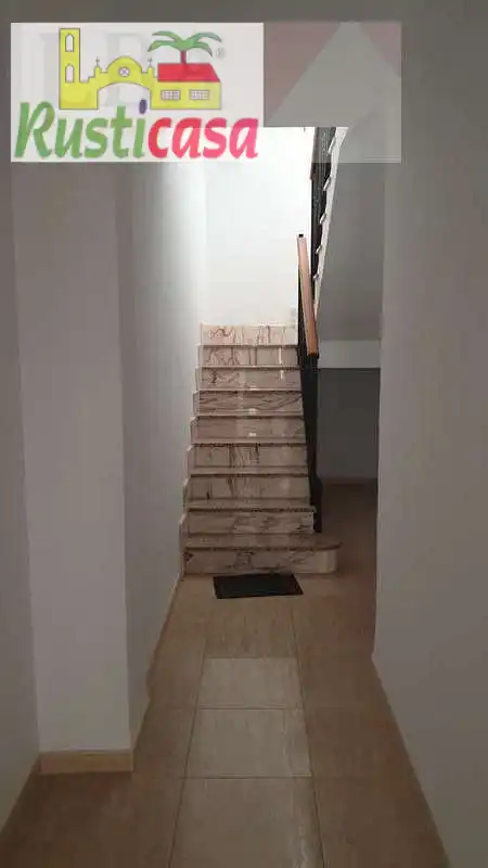 Pis en venda en Baños de la Encina amb Aire condicionat i Moblat