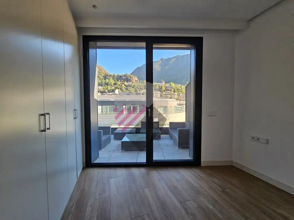 Piso con terraza en alquiler en Avinguda Meritxell, imagen 9