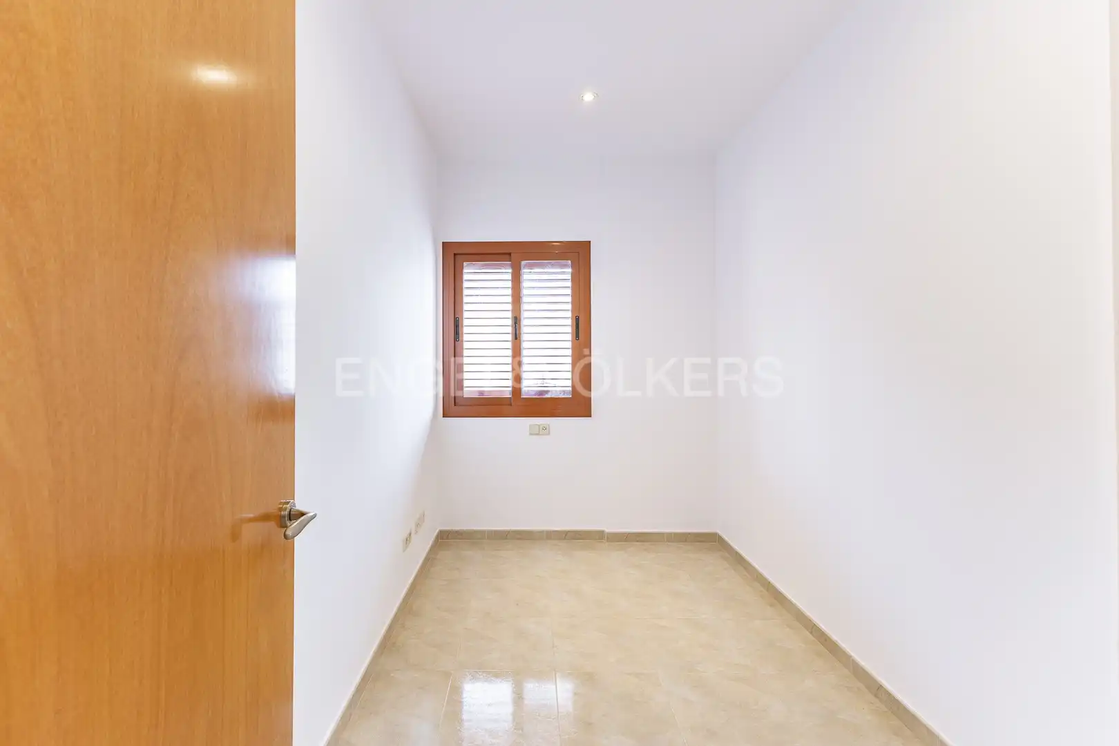 Flat for rent in Caldes d'Estrac  with Air Conditioner, Heating and Terrace