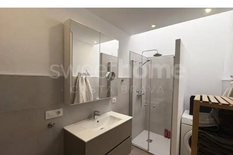 Baño de Casa adosada en venta en Palafrugell con Aire acondicionado, Calefacción y Jardín privado