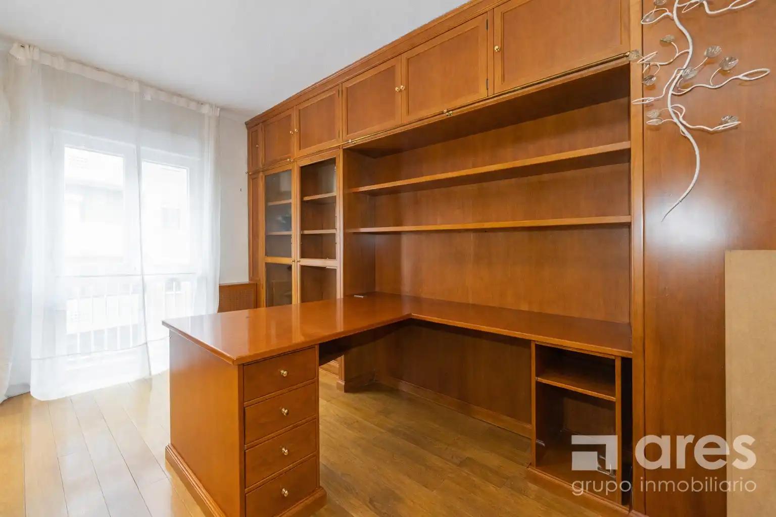 Flat for sale in Madrid  with Air Conditioner, Heating and Private garden