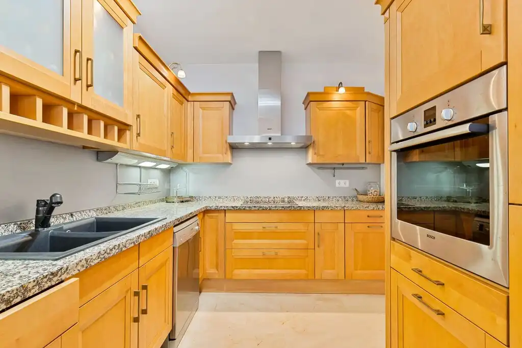 Apartamento con piscina en venta en Castillo Sohail - Myramar, imagen 12
