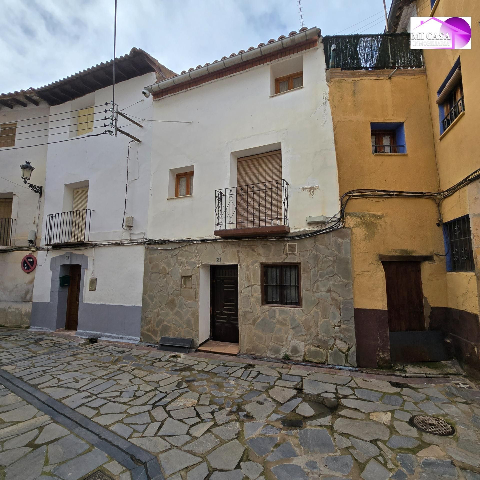 Exterior view of House or chalet for sale in Ariza