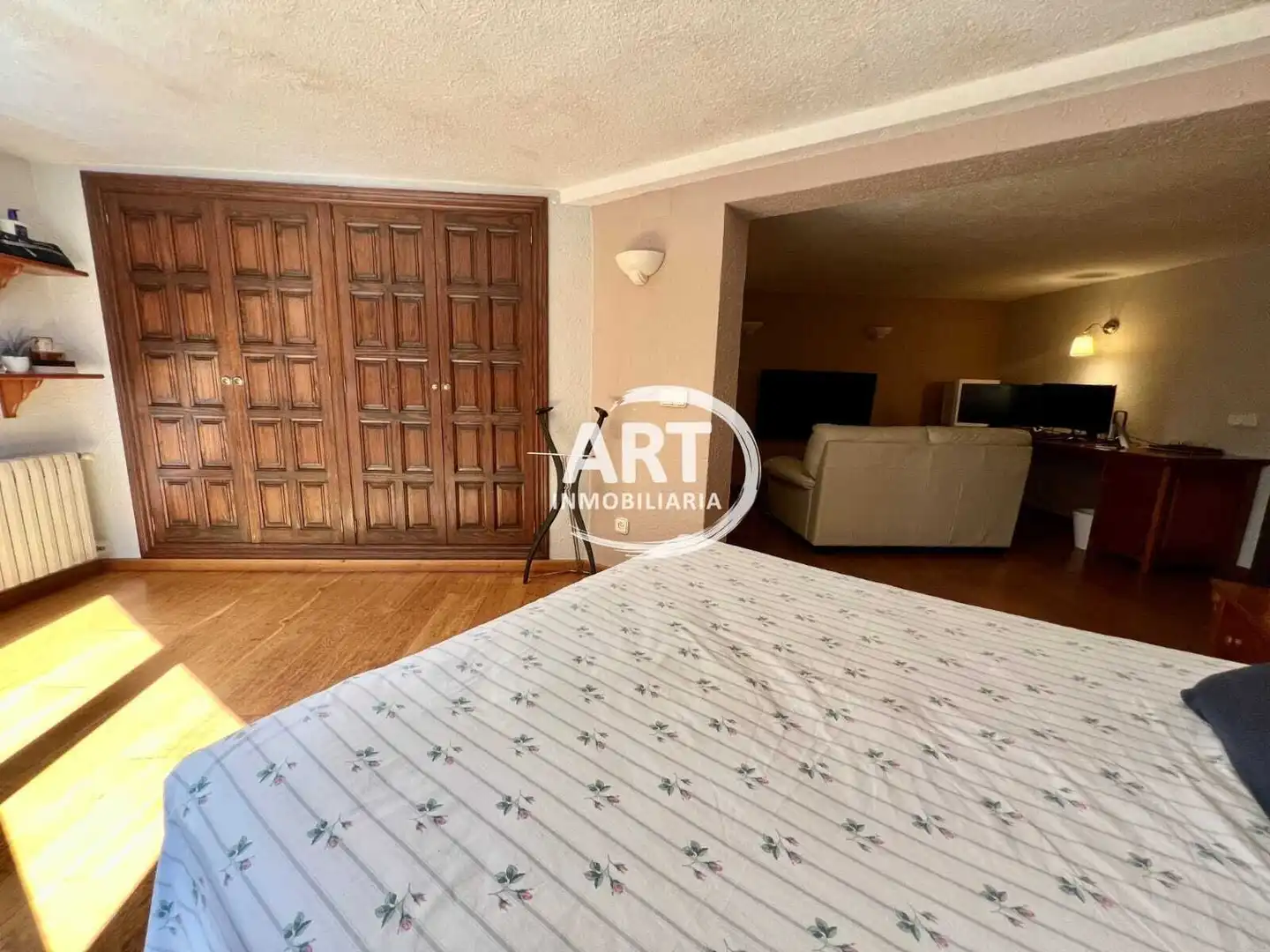 Houses for sale in L'Eliana  with Air Conditioner, Heating and Private garden