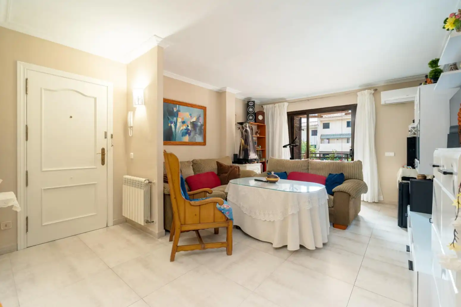 Living room of Flat for sale in Capdepera  with Air Conditioner, Heating and Parquet flooring