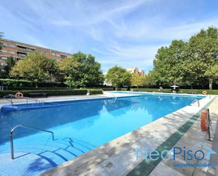 Swimming pool of Flat for sale in Alcorcón  with Terrace and Community pool