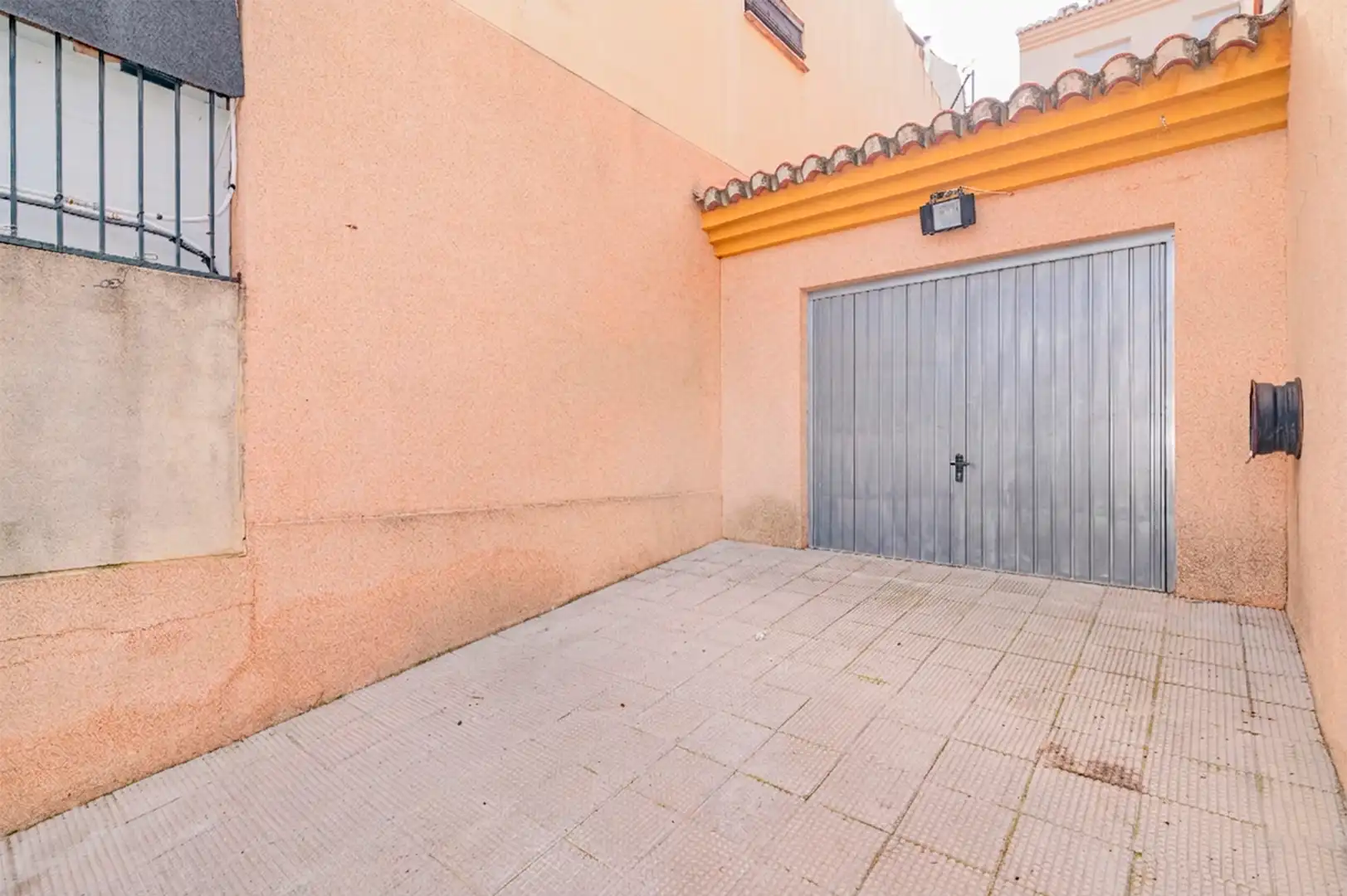 Parking de Casa o chalet en venta en Alfacar con Balcón