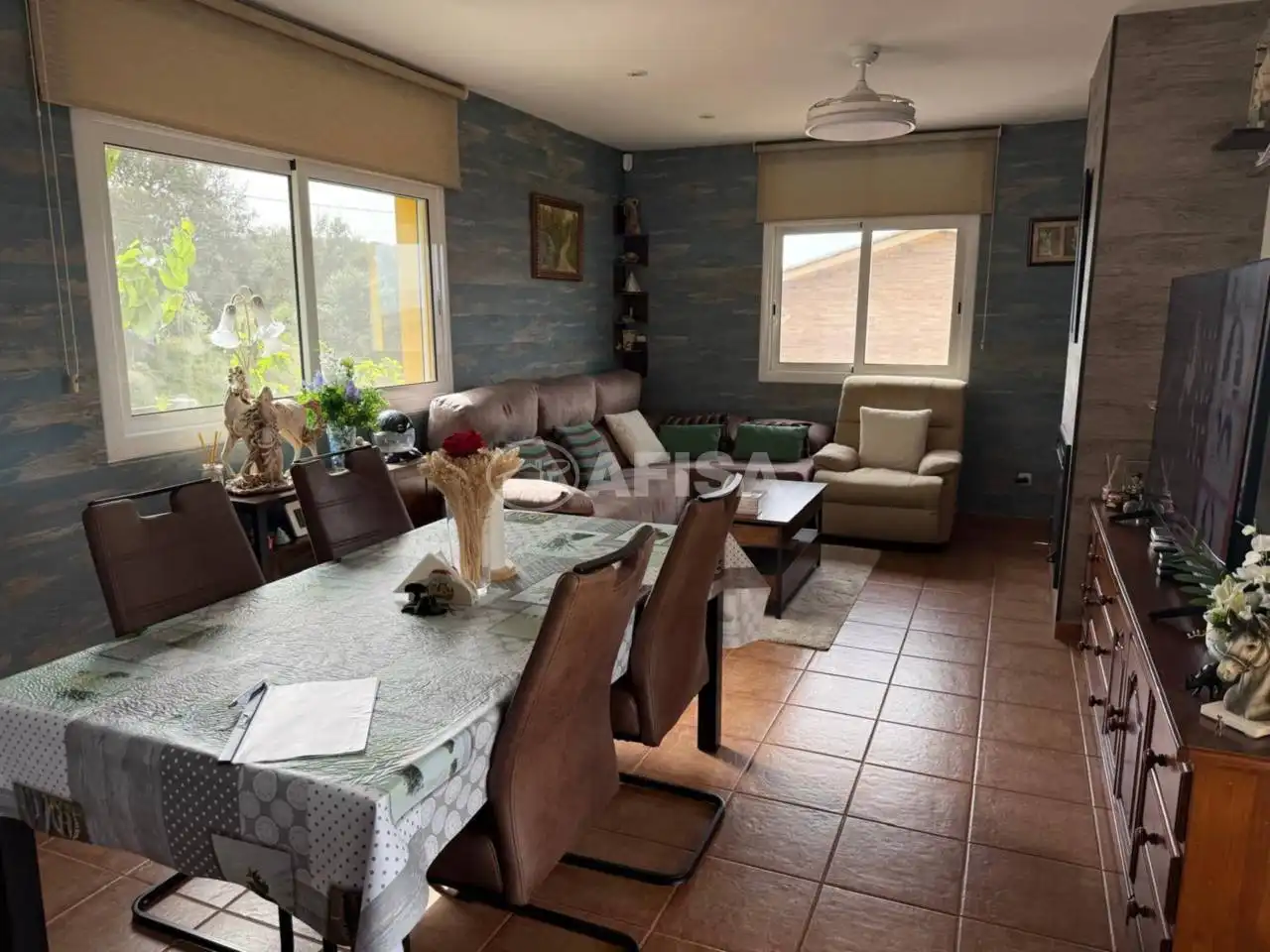 Menjador de Casa o xalet en venda en Maçanet de la Selva amb Aire condicionat, Calefacció i Jardí privat