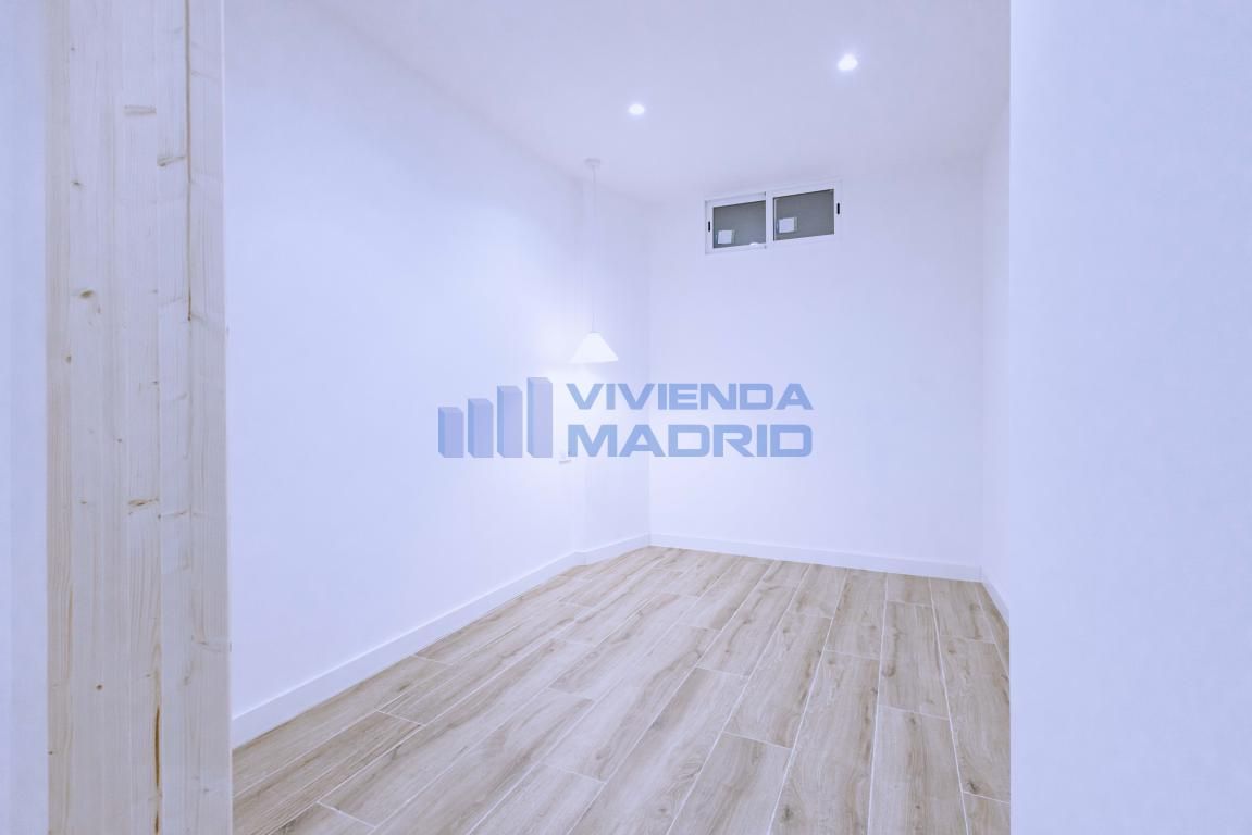 Dormitori de Pis en venda en  Madrid Capital amb Aire condicionat i Calefacció