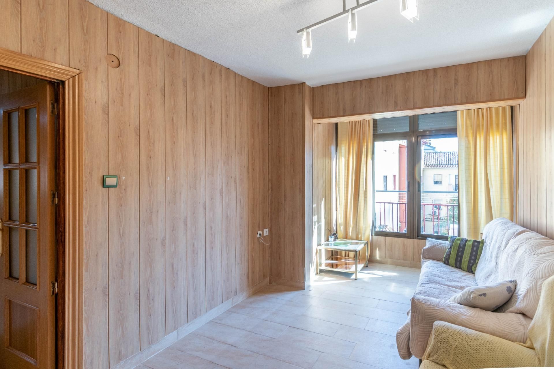 Bedroom of Flat for sale in  Granada Capital