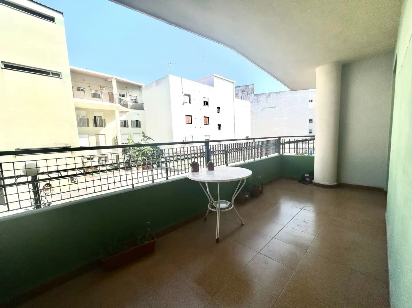 Terraza de Piso de alquiler en Aldaia con Aire acondicionado, Terraza y Amueblado