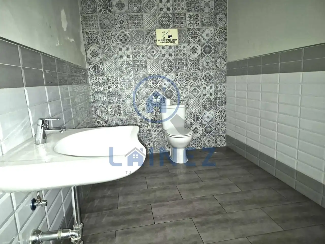 Badezimmer von Gebäude zum Verkauf in Peñarroya-Pueblonuevo