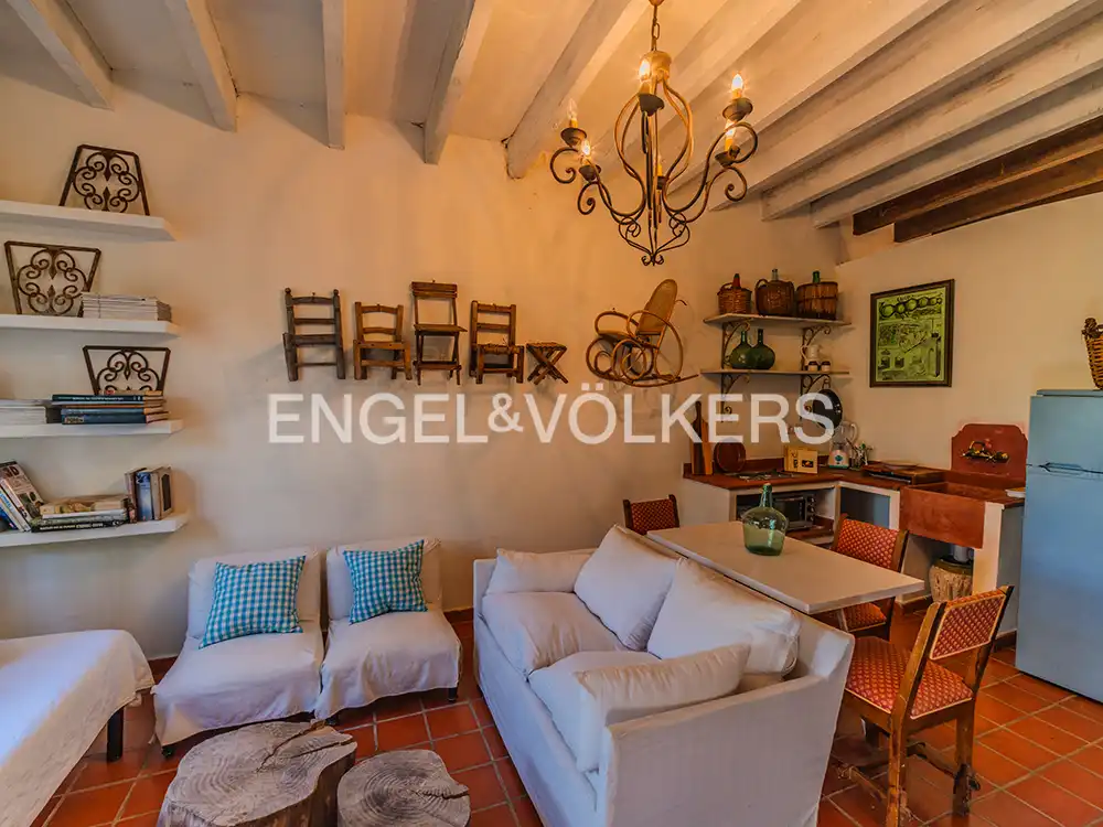 Sala d'estar de Casa o xalet en venda en Elche / Elx amb Calefacció, Jardí privat i Terrassa