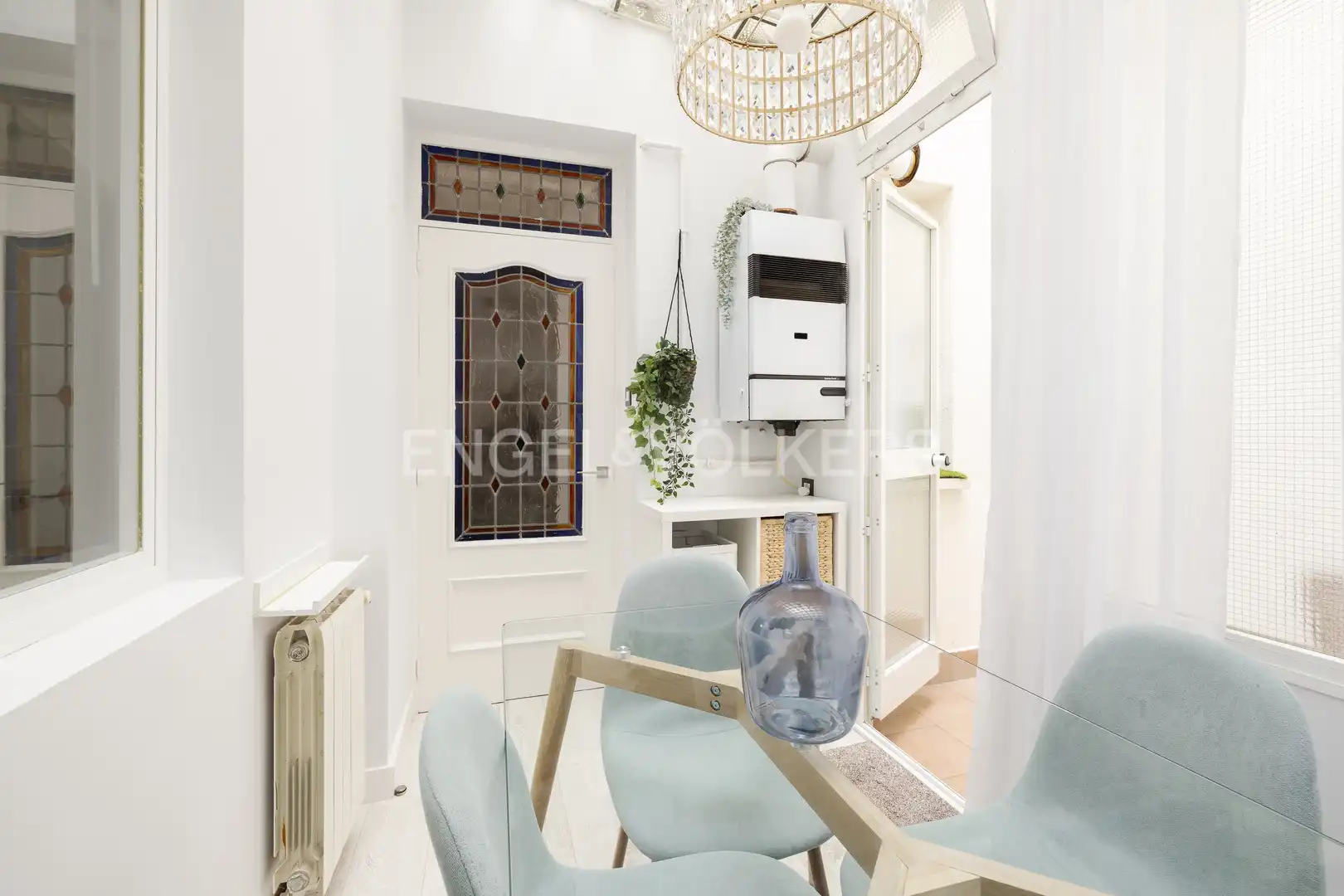 Comedor de Piso de alquiler en Madrid con Aire acondicionado, Calefacción y Amueblado