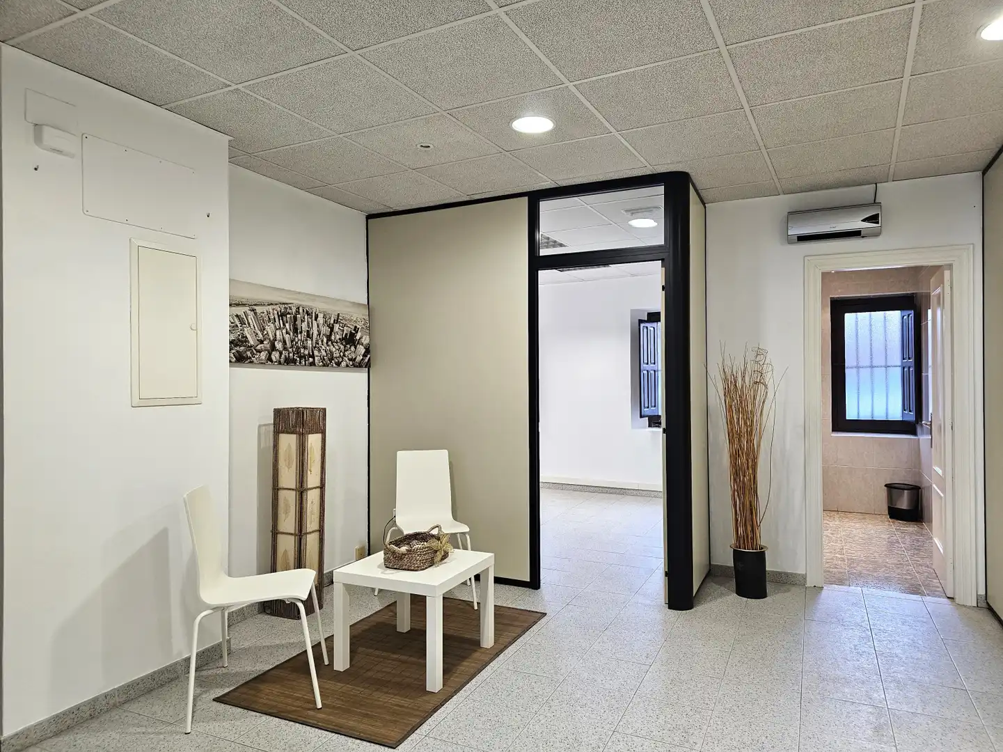Office for rent in Siero