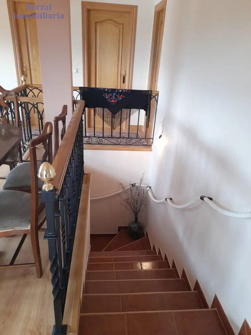 Finca rústica en venta en Lardero con Calefacción, Jardín privado y Terraza