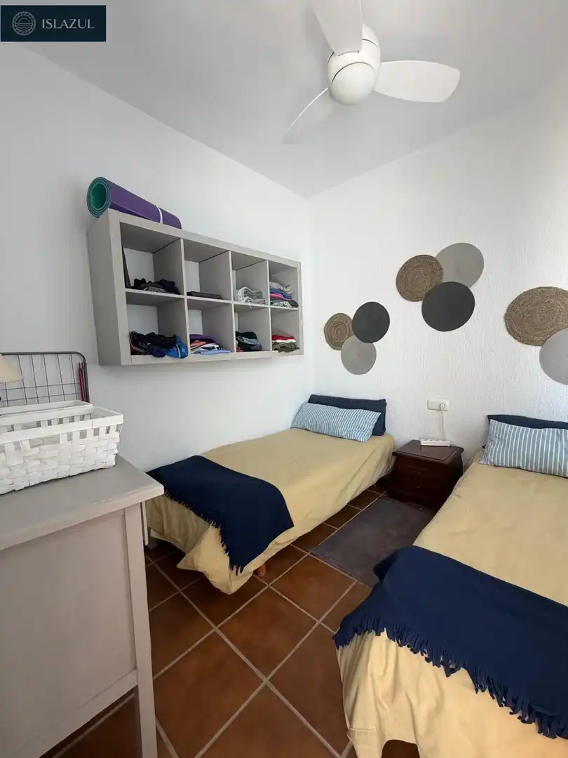 Schlafzimmer von Maisonette zum Verkauf in Islantilla mit Klimaanlage, Heizung und Privatgarten