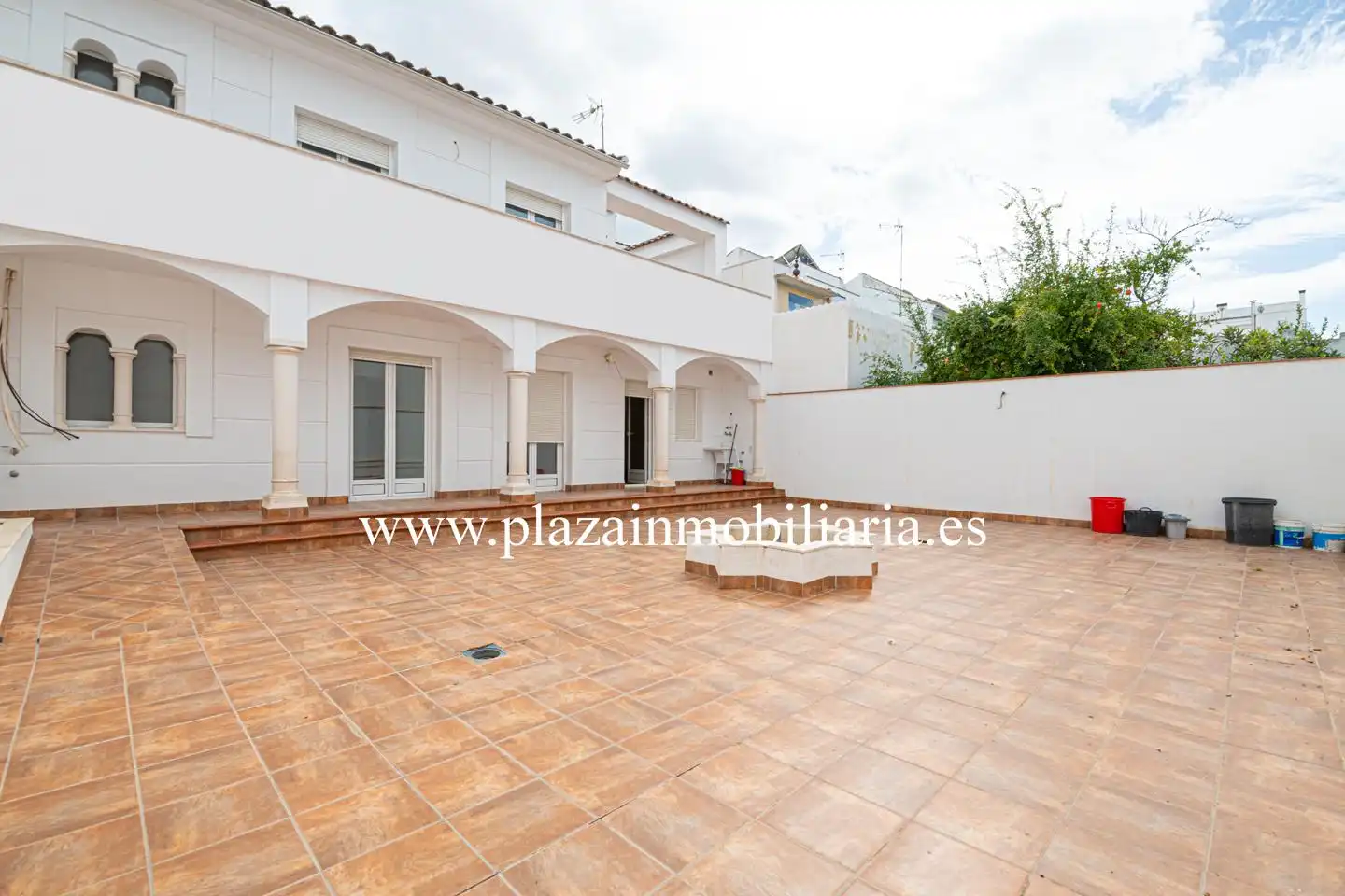 Garden of Houses for sale in Lucena  with Terrace, Storage room and Balcony