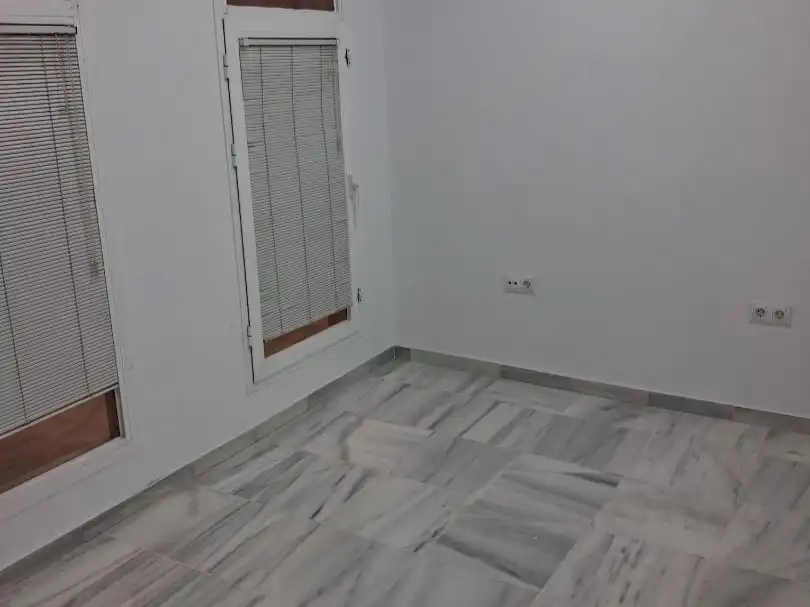 Office for rent in Benalmádena, Málaga