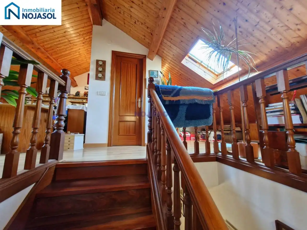Casa adosada en venda en Escalante amb Calefacció, Jardí privat i Parquet
