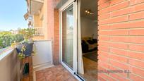 Exterior view of Flat for sale in Mollet del Vallès  with Air Conditioner and Balcony