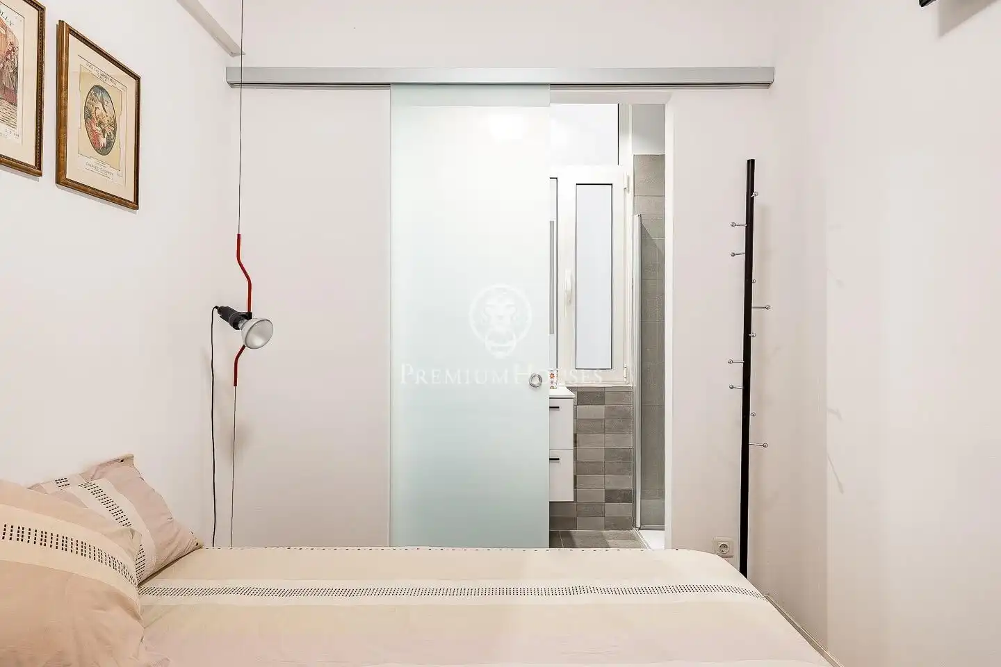 Dormitori de Apartament en venda en Barcelona amb Aire condicionat, Calefacció i Terrassa