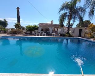 Piscina de Casa o xalet en venda en Elche / Elx amb Calefacció, Jardí privat i Terrassa