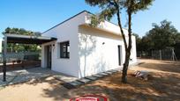 Vista exterior de Casa o xalet en venda en L'Ametlla del Vallès amb Aire condicionat, Calefacció i Jardí privat