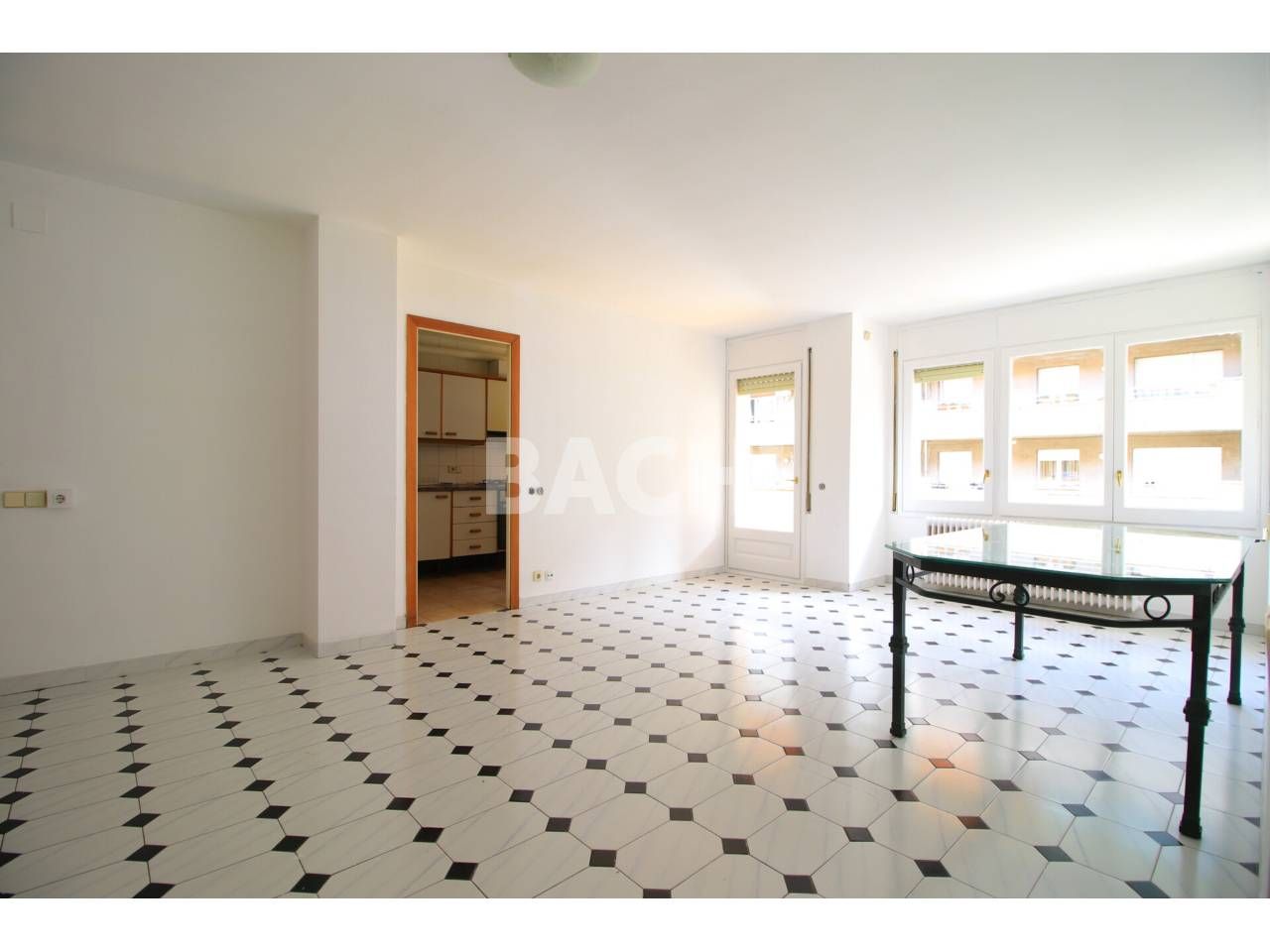 Bedroom of Flat for sale in Vic  with Heating and Balcony