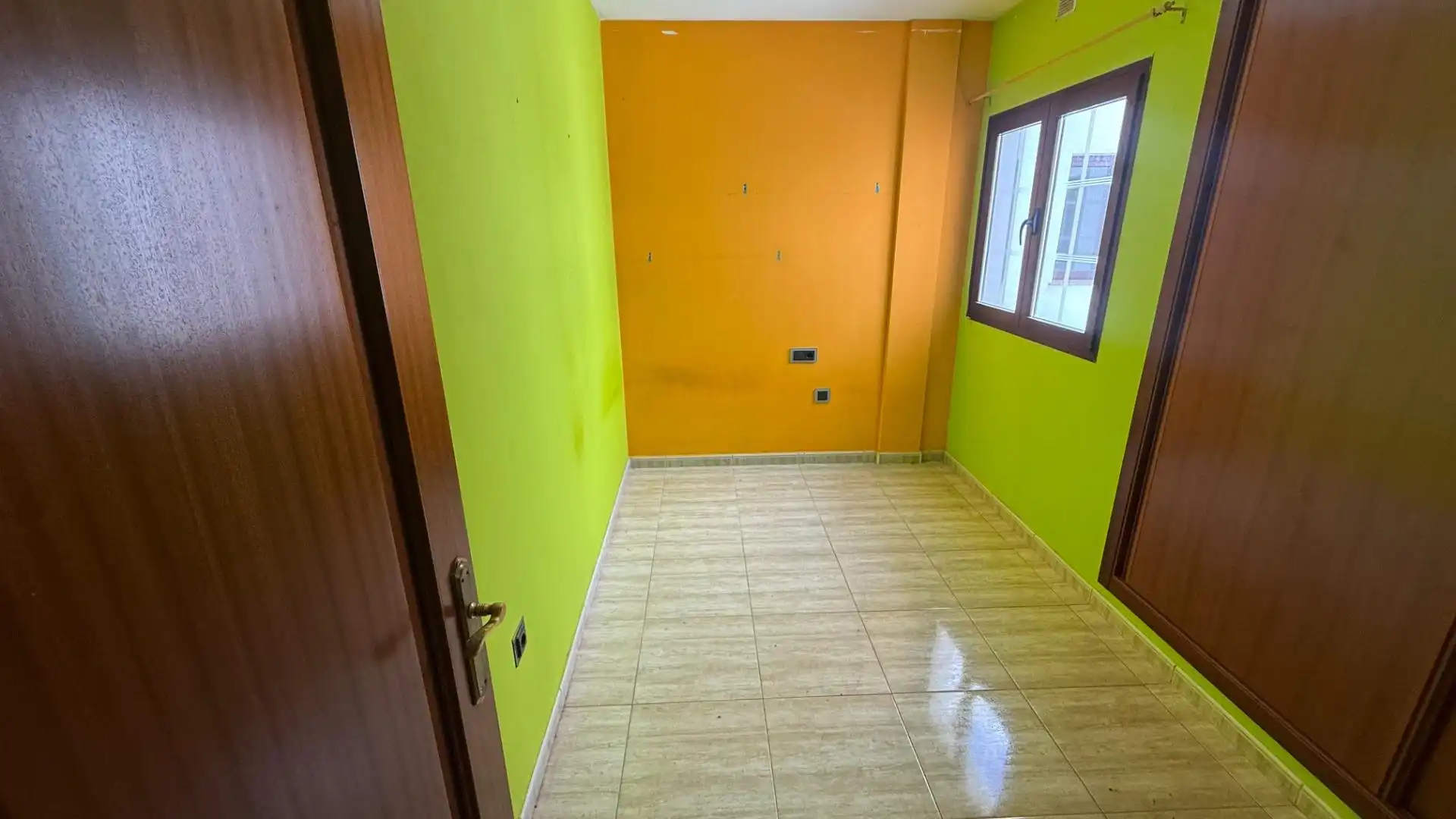 Piso en venta en Calle Calle Jacinto Benavente, Fabelo