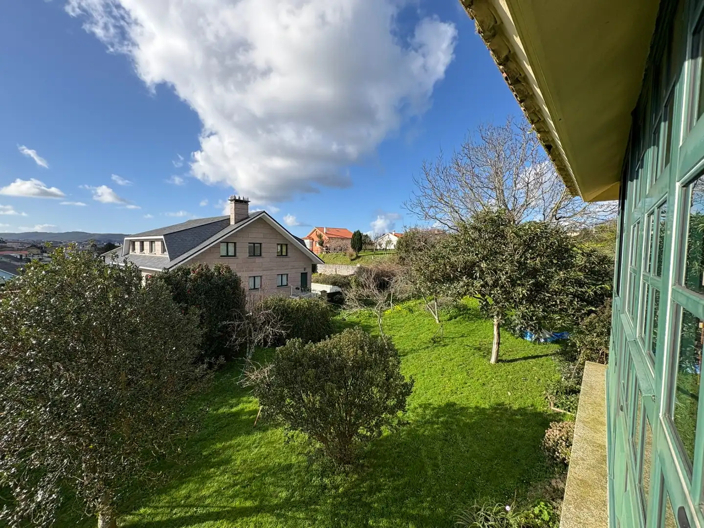 Vista exterior de Casa o chalet en venta en Narón con Calefacción, Jardín privado y Parquet