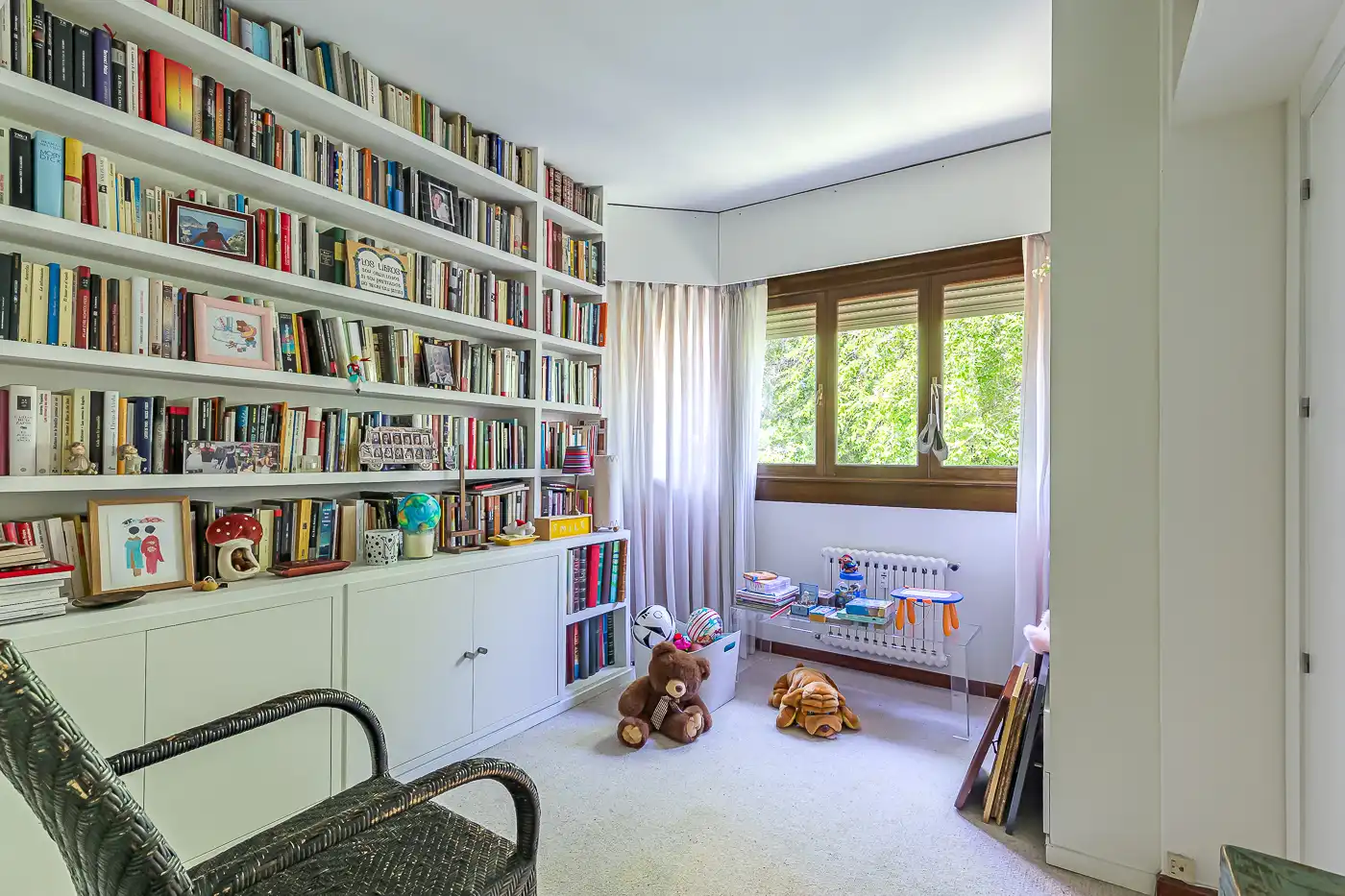 Bedroom of Flat for sale in Madrid  with Air Conditioner, Heating and Terrace