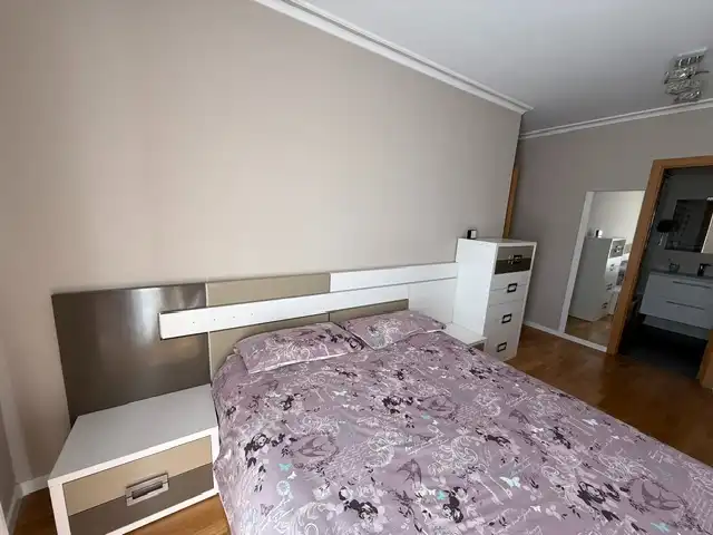 Dormitori de Pis en venda en Burgos amb Calefacció i Moblat