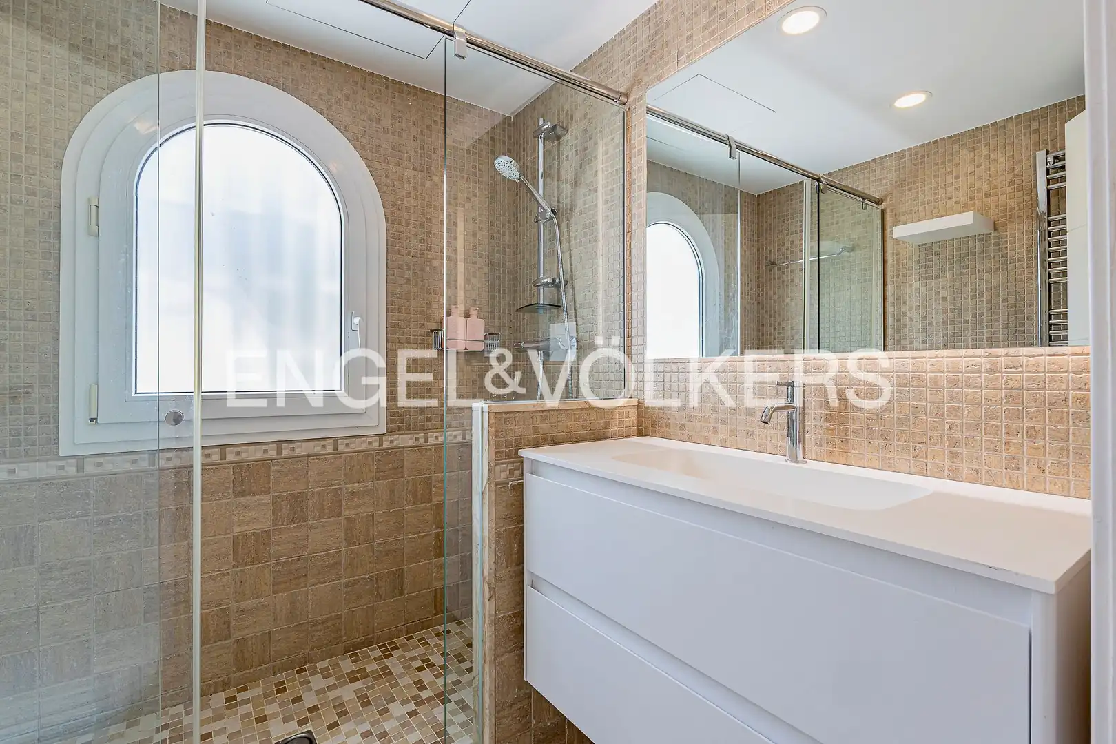Baño de Casa o chalet en venta en Sitges con Aire acondicionado, Calefacción y Jardín privado