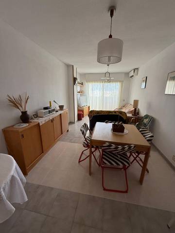 Piso en Venta en Calle Babor en Playa Grande - Castellar