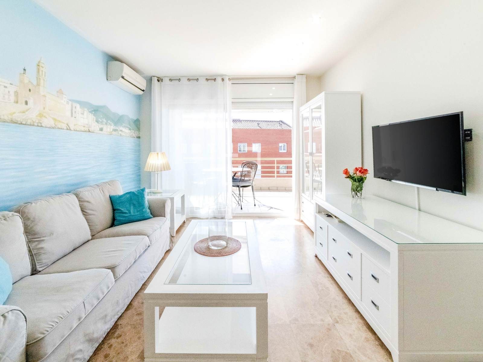 Living room of Flat for sale in Sitges  with Air Conditioner, Heating and Terrace