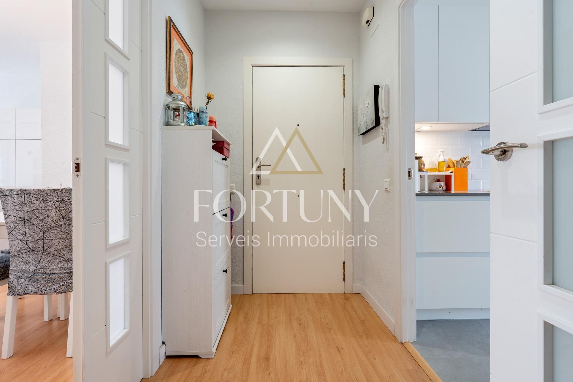 Wohnung zum Verkauf in Reus mit Klimaanlage, Terrasse und Abstellraum